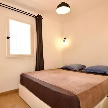 Charmante Maisonnette, Aux Plateaux Fleuris بيت للعطل *